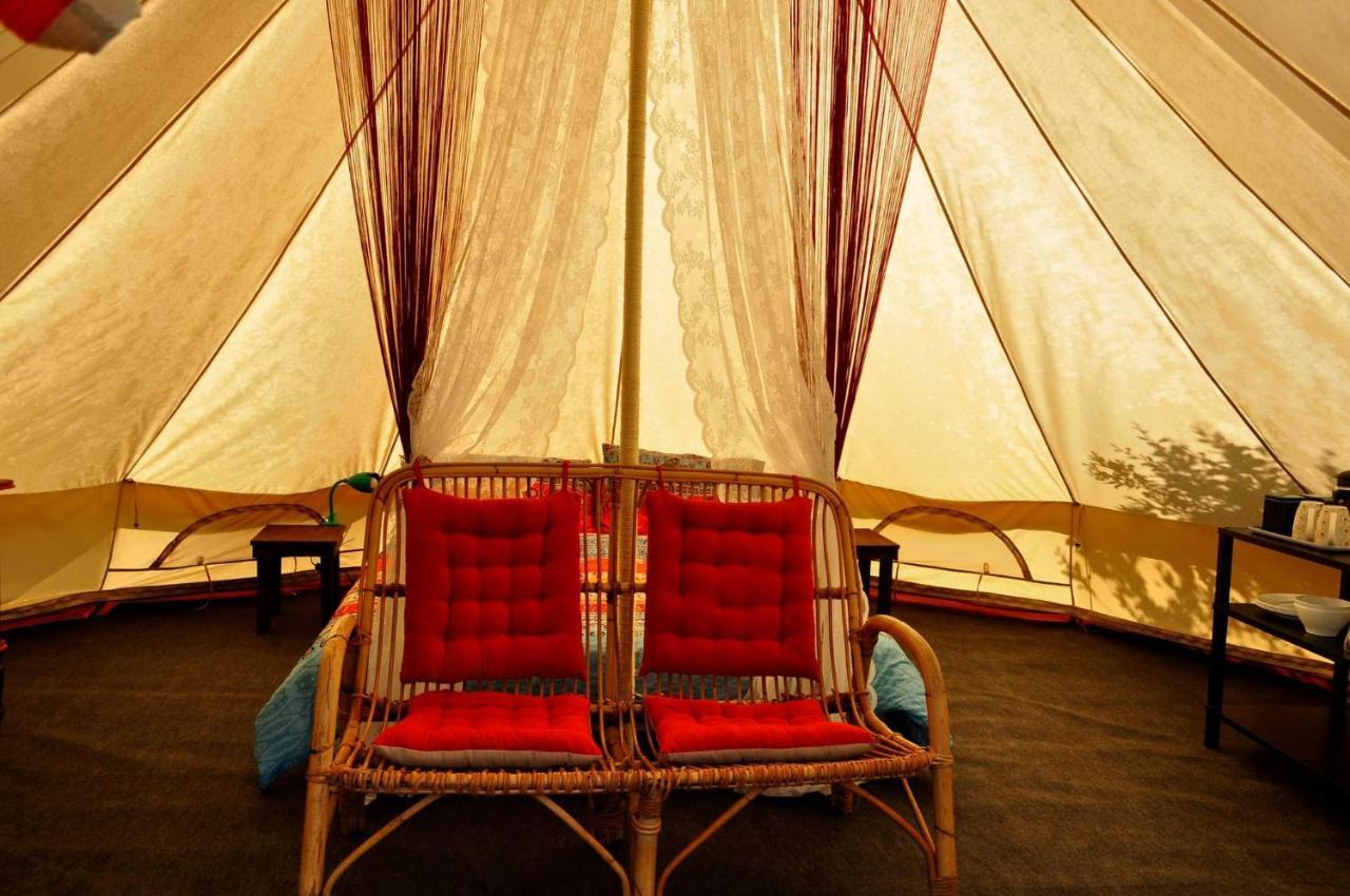 Guillerin Caravan And Glamping Sornac エクステリア 写真